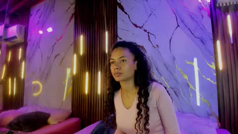 Victoria  online show from 28, 9, 2025