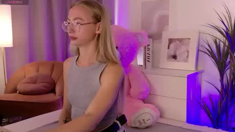 Victoria online show from 16, 7, 2026