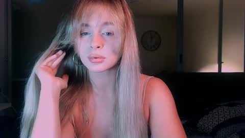 Eva and Victor online show from 11, 10, 2025