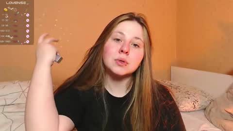 victoriassecrets_ online show from 26, 2, 2025