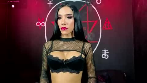 Victoria Vampire online show from 22, 4, 2026