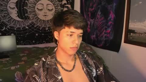 Victorino Jhonson online show from 11, 1, 2025