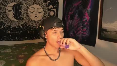 Victorino Jhonson online show from 11, 1, 2025