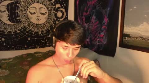 Victorino Jhonson online show from 27, 1, 2025