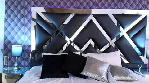 victtoria lee online show from 10, 2, 2025