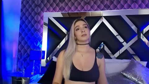 victtoria lee online show from 27, 11, 2025