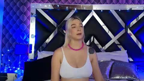 victtoria lee online show from 10, 3, 2026