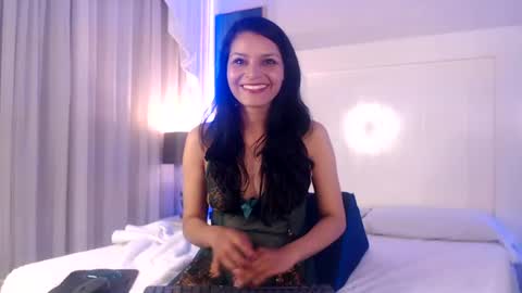 Violeth Smith online show from 27, 6, 2026