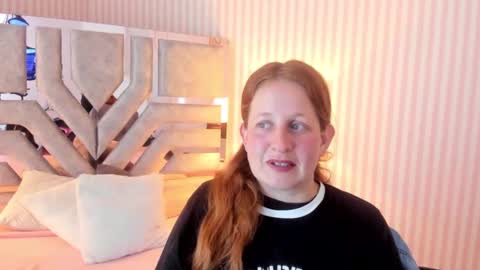 Violeta online show from 3, 12, 2024