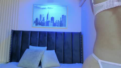 Viiolett online show from 5, 3, 2025