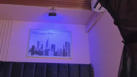 Viiolett online show from 7, 3, 2025