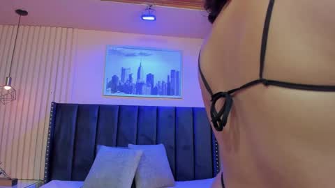 Viiolett online show from 15, 11, 2025