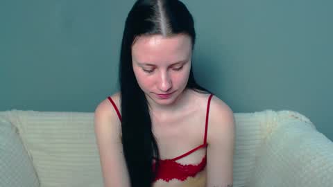 Snapshot of viki_kelt chatting on 17, 12, 2024 Viki Kelt online show from 17, 12, 2024