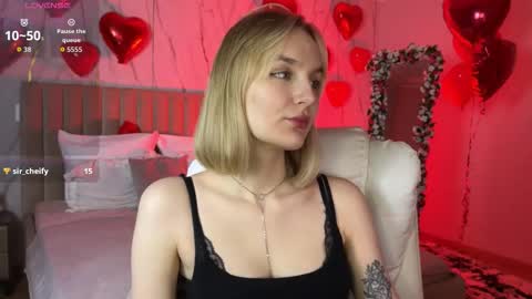 Snapshot of vikky_moon chatting on 26, 2, 2026 Vikky online show from 26, 2, 2026