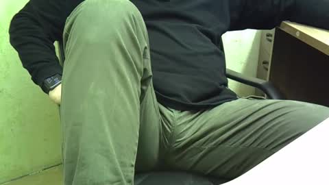 Snapshot of viknik16cm chatting on 30, 10, 2025 viknik16cm online show from 30, 10, 2025