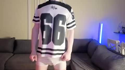 Snapshot of viksons chatting on 27, 2, 2026 Max online show from 27, 2, 2026