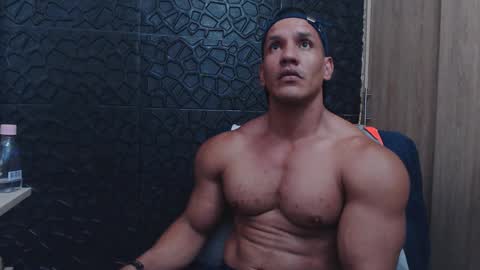 Viktor Herrera online show from 22, 12, 2025