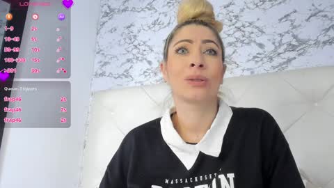 Snapshot of viktoria_davis_ chatting on 22, 2, 2025 Viktoria online show from 22, 2, 2025