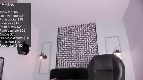 Victoria online show from 15, 4, 2026