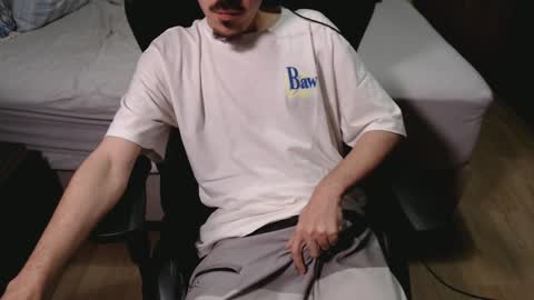 Snapshot of vincebruv chatting on 1, 12, 2024 Vince Bruv online show from 1, 12, 2024