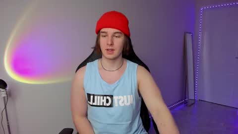 Vincent Strong online show from 8, 3, 2025