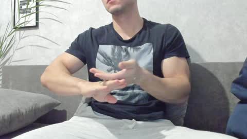 Vincent.  uncut 18cm online show from 11, 1, 2025