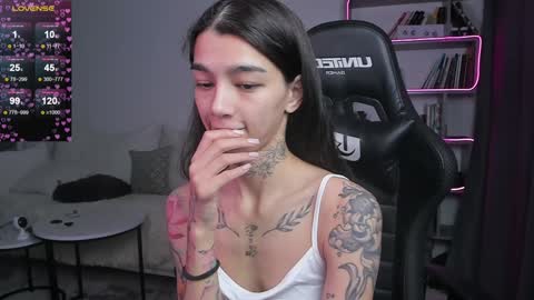 vinkitinkii online show from 22, 1, 2025