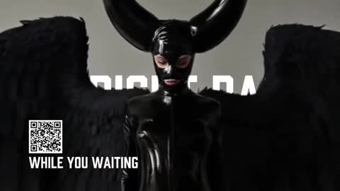 Diva Silvia online show from 3, 10, 2025