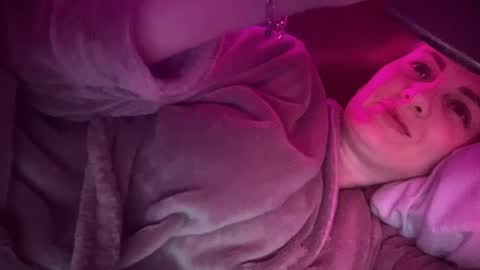 Funny  girl online show from 18, 2, 2025