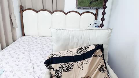 Snapshot of violazona chatting on 6, 4, 2026 Zona online show from 6, 4, 2026