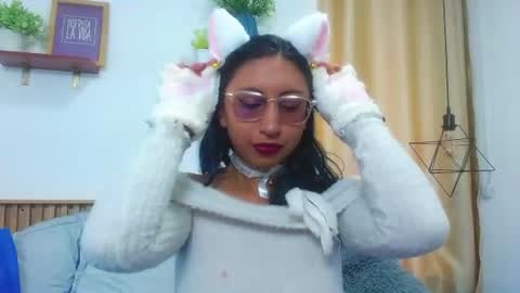 Snapshot of violet_2003 chatting on 23, 6, 2026 V I O L E T online show from 23, 6, 2026