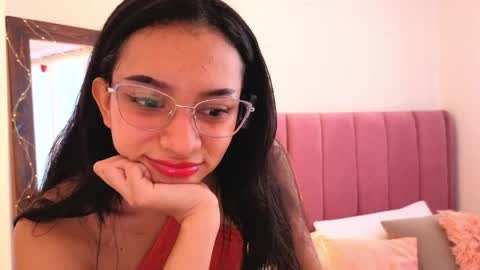 violet__15 online show from 19, 5, 2026
