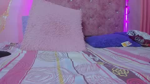 violet__taylor_ online show from 20, 10, 2025