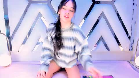 Snapshot of violet_bellarose chatting on 14, 3, 2026 Violet online show from 14, 3, 2026