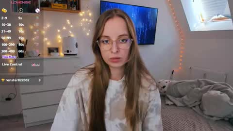 Violet online show from 18, 3, 2026