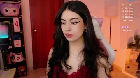 Snapshot of violet_catt chatting on 4, 5, 2026 Violeta online show from 4, 5, 2026
