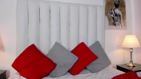 Snapshot of violet_queen2 chatting on 18, 2, 2026 Mary online show from 18, 2, 2026