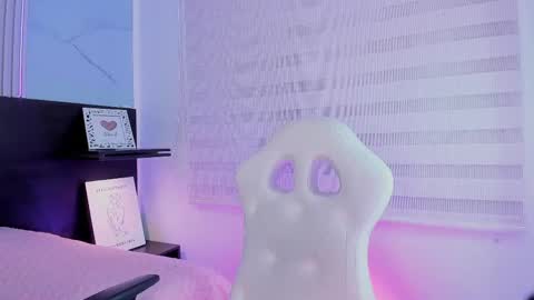 Violeta online show from 25, 2, 2025