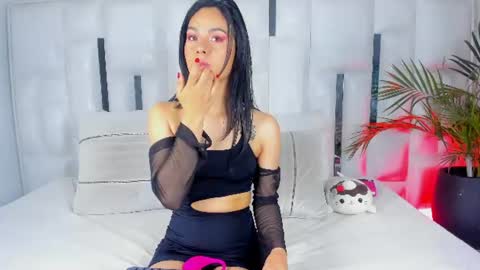 Violet online show from 10, 8, 2026