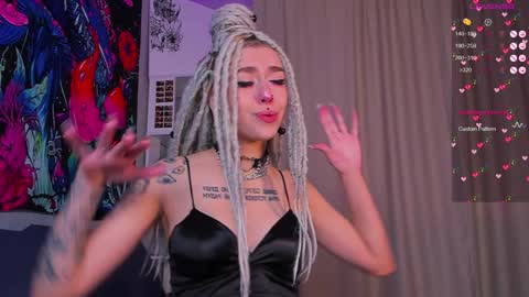 Violet online show from 15, 12, 2024