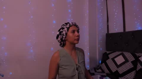 Snapshot of violeta_blaze1 chatting on 25, 2, 2026 Violeta online show from 25, 2, 2026