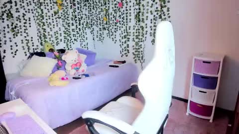 Violeta online show from 4, 12, 2024