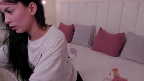 Violeta Rodriguez online show from 15, 3, 2026