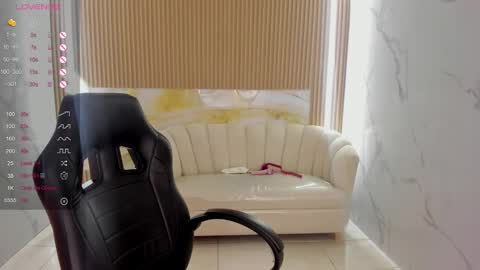 Snapshot of violeta_sub chatting on 24, 2, 2026 IG violeta sub online show from 24, 2, 2026