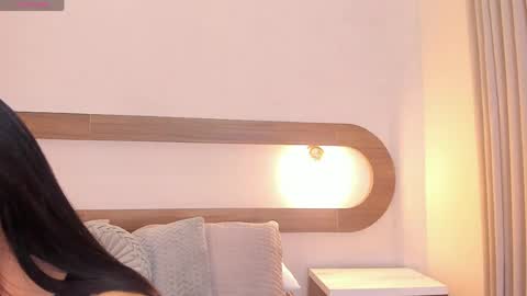 Violeta Sum online show from 19, 5, 2026