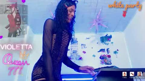 Snapshot of violetaconny chatting on 25, 4, 2026 violetaconny online show from 25, 4, 2026
