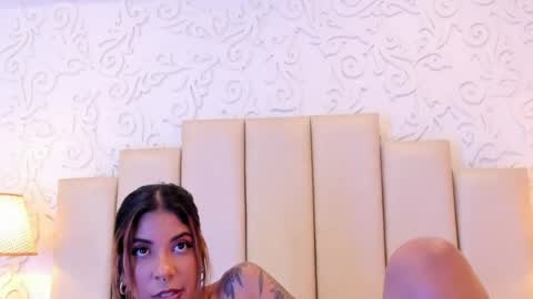 Violeta online show from 28, 4, 2026