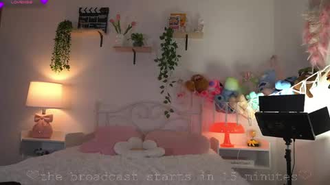 violeth___ online show from 19, 5, 2026