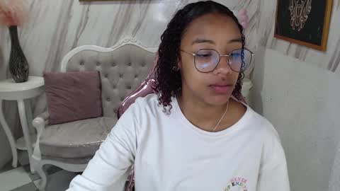 violeth_b online show from 11, 1, 2025