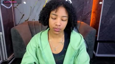 violeth_b online show from 7, 11, 2025